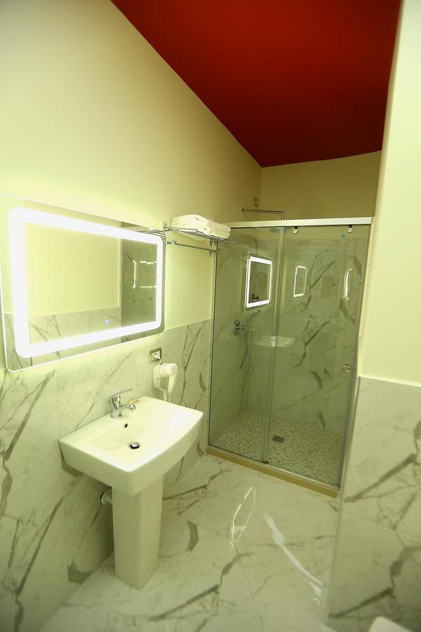 Hotel Vllaznia Shkoder Exterior photo