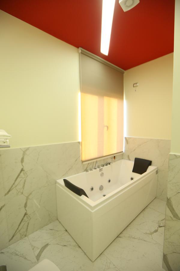 Hotel Vllaznia Shkoder Exterior photo